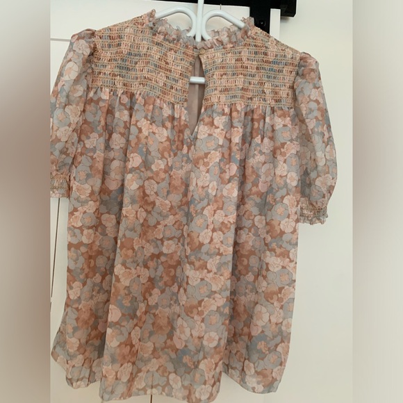 Aritzia Wilfred Wuthering Blouse (M) - Picture 2 of 9